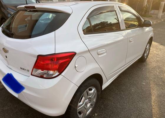 CHEVROLET ONIX 1.0 MPFI LT 8V FLEX 4P MANUAL